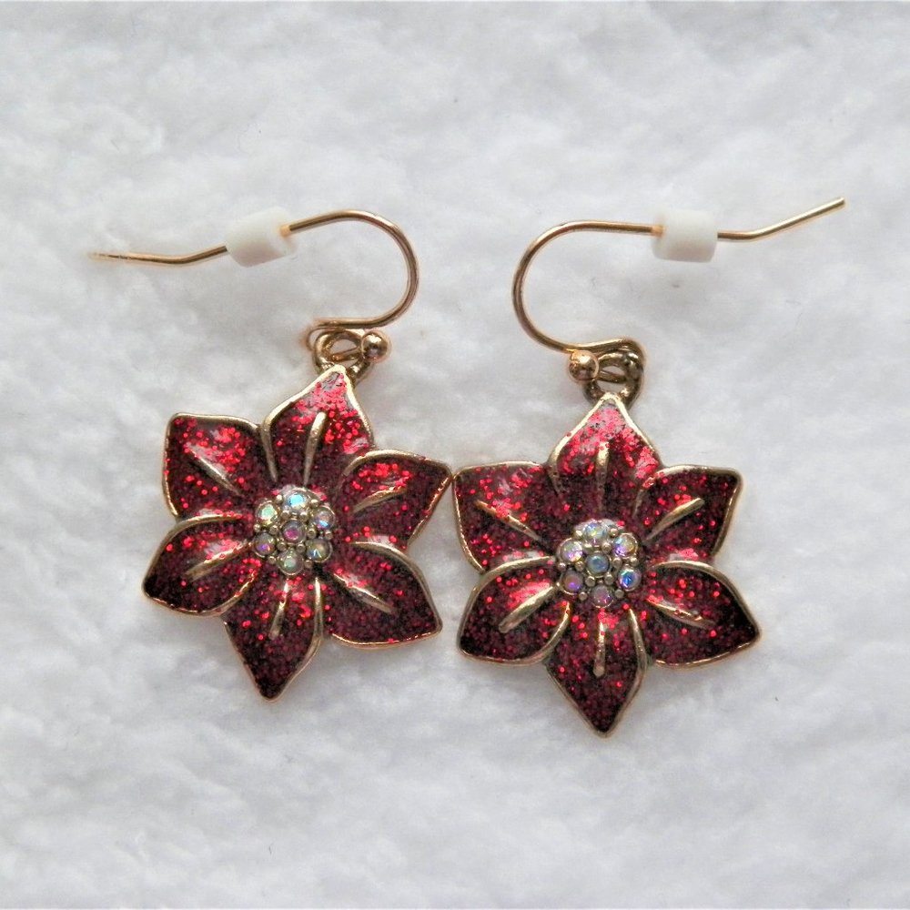 🎄BEST SELLER🎄 Poinsettia Earrings Gold Glittery Drop